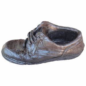SHOE (LEFT) (BROWN)